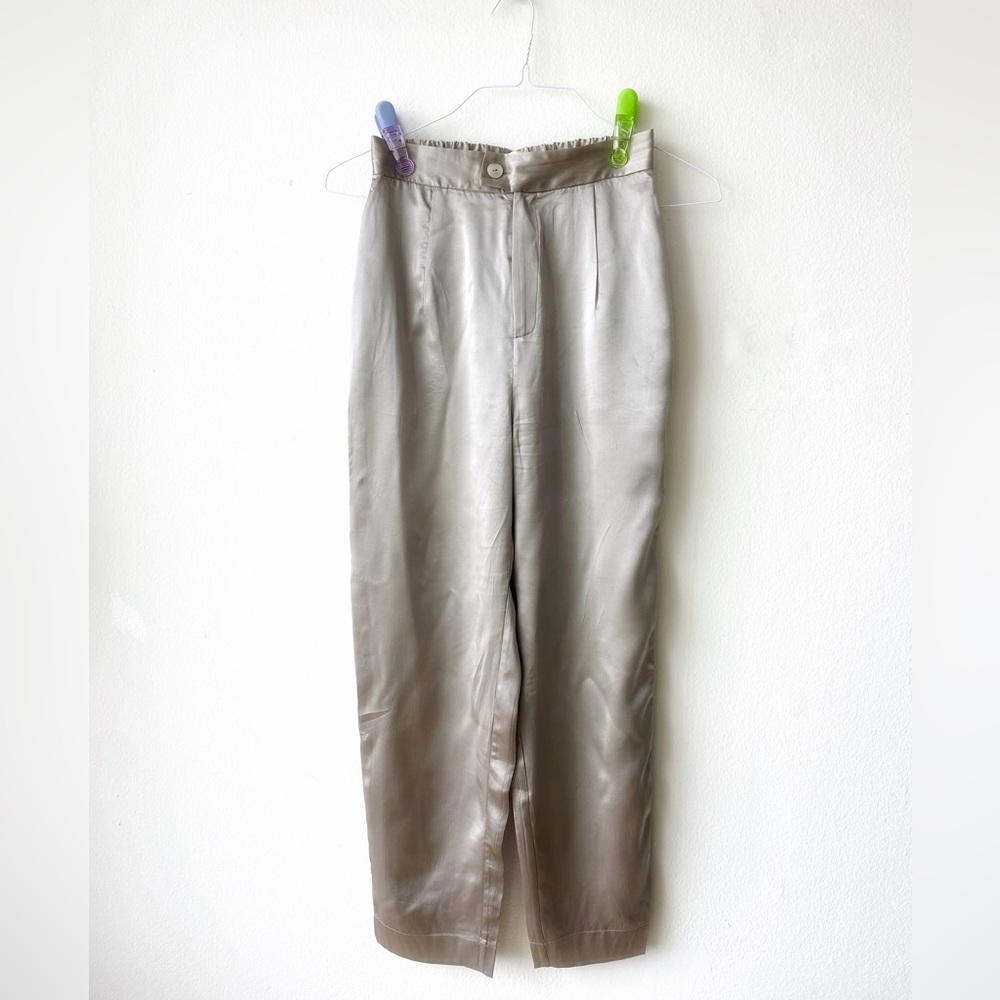9. AM ⏰ Silk blouse & trousers set - Picture 4 of 5